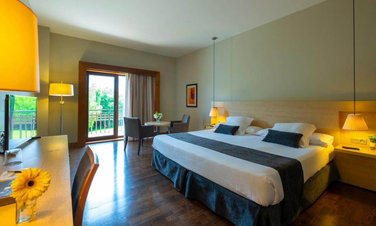 Hotel Spa Attica21 Вильяльба Экстерьер фото